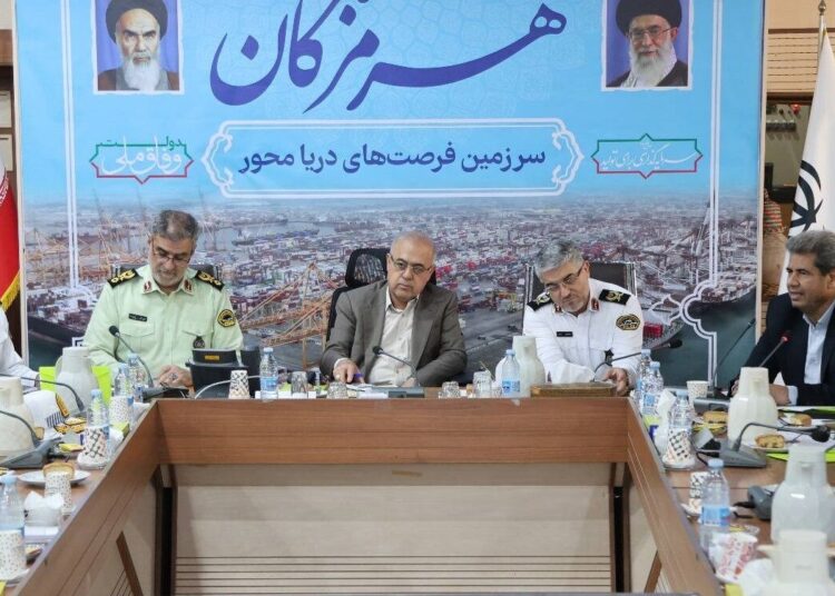 سازوکار تردد خودروهای مناطق آزاد در هرمزگان نهایی شد