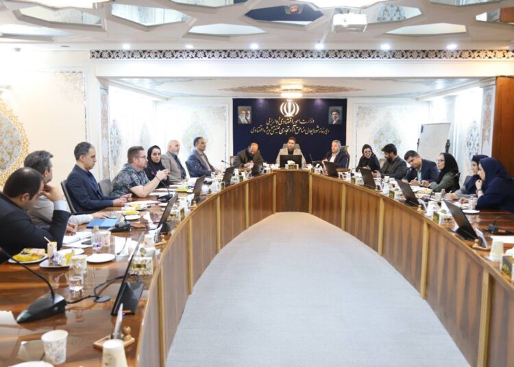 تداوم خدمات ثبتی در مناطق آزاد؛ اقدام برای الکترونیکی شدن انتقال دفاتر مرکزی